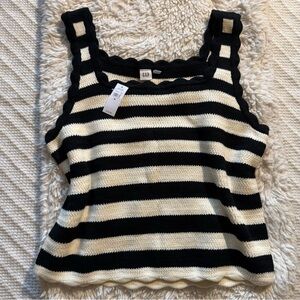 GAP Scalloped Knit Tank - NWT - 100% Cotton - XL